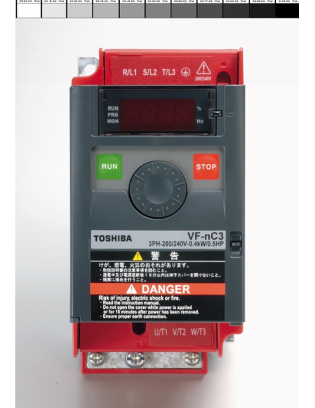 VFNC3S2007 TOSHIBA-VFNC3S-2007PL-WP 0,7kw. Convertidor